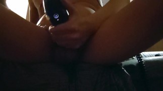 weeb кончил через Arcwave Ion Pleasure Air stroker с жидкой смазкой Astroglide gradkiy