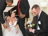 Payton Presleeの結婚式はラフな異人種間の三人組になります-カッコールドセッション
