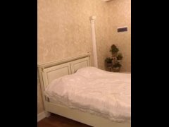 Занимайтесь любовью, а не войной. Сексуальная киска мастурбирует - Screenshot 1 of 16 - Slut