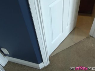 Huge Tit Step-Mom Ariella Ferrera Swallows Evidence of Bad Deeds screenshot number 0