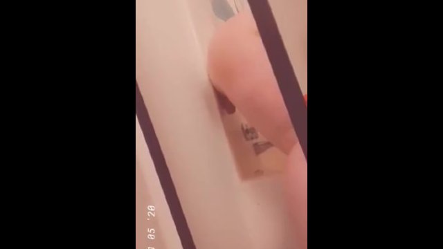 Легко отвлекается
