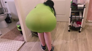 I Caught My 18-Year-Old Latina Romanian Cleaning My House