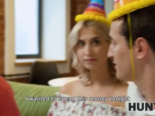 HUNT4K. Pretty blonde analyzed by hunk_while her boyfriend counts_the cash