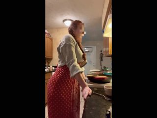 Remote Vibe - Trying to_Contain My Orgasms as I Cook for Guest - Full_Video on Onlyfans