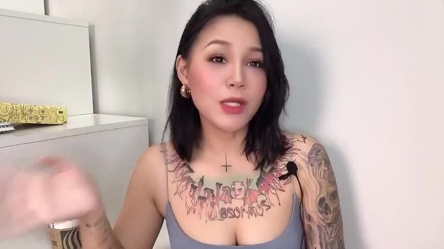 【喷泉乔老师】自慰知識：男孩子自慰的好处？摆脱禁欲苦恼！正确手冲让你越冲越厉害！舔夹