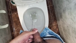 Horny Guy Moaning and Dirty Talking while Masturbating until Cumming