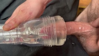 8" BWC КОНЧАЕТ 3 РАЗА + 1 СПЕРМА В ЖОПЕ ВО ЛЬДУ FLESHLIGHT!