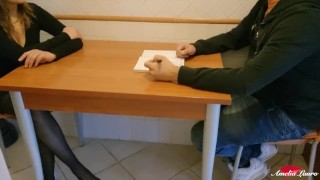 Estudiante Cachonda Se Ofrece A Follar Para Aprobar Examen Diálogos EN ITALIANO