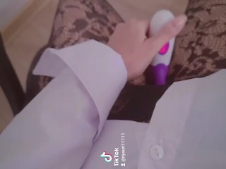 Joven Secretaria Cachonda Se Masturba En La Oficina ♡ - Nyauri1-