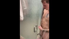 Lockerroom/Showers