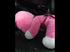 女装 ペダルパンピング ぬいぐるみ エナメルパンプス 運転 フェチ - Screenshot 1 of 16 - Pedal Pumping