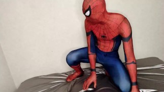 sous l'eau en spidey
