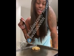 Sweet Monae Making Cookies With Her Ass Out!