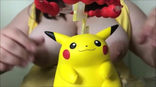 Otevírání bonusového Pokémona Pikachu Celebration Box #2 (online kód)