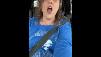 Horny Milf Cums Driving! fans.ly/MalloryKnox37