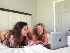 Video REAL AMATEUR lesbian sex / Susie Stellar fucks Indica Flower