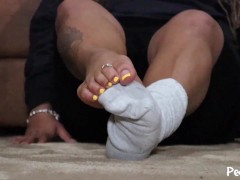 La Nina Reina Slouch Sock Removal Preview
