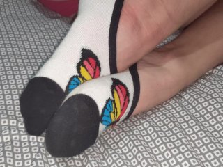 My GF wants to play in new van socks