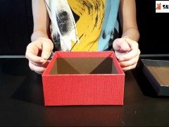 ASMR Царапает и постукивает по подарочным коробкам (БЕЗ РАЗГОВОРОВ) Часть 3 - Screenshot 2 of 16 - асмр