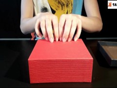 ASMR Царапает и постукивает по подарочным коробкам (БЕЗ РАЗГОВОРОВ) Часть 3 - Screenshot 7 of 16 - Asmr