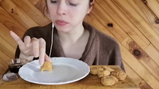 Mukbang ASMR cordonbleu nuggets glacechocolat, lien dans ma bio pour mon site 