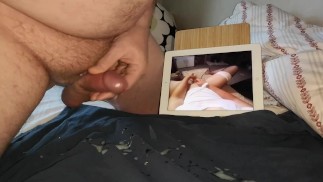 Orgasm with daddys massive cumload
