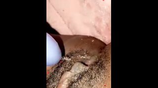 Dripping wet pussy ebony vibrator squirting 