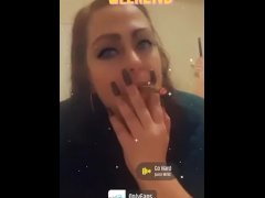 Smokin  - Screenshot 2 of 16 - Pretty Face