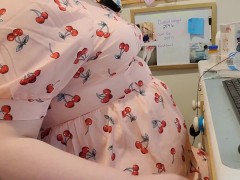 BBW HUGE BELLYNINFLATION AT WORK