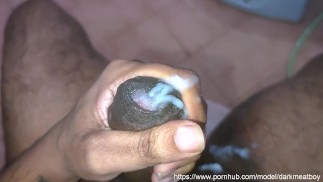 Кто Хочет Сосать Мой Большой Черный Член? - Необрезанная азиатская