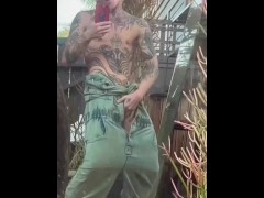 FTM skater outdoors tdick jerk off rub - Screenshot 15 of 16 - Outside