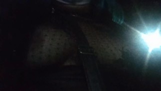 Nunca se imaginarian como sale mi vecina gotica a la calle! Exhibicionista en Argentina 🥵