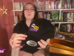 OmankoVivi Nominations Unboxing (SFW) - Screenshot 7 of 16 - Unboxing