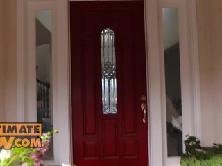 itsPOV - Naughty blonde Elsa Jean rides your dick hard screenshot number 0
