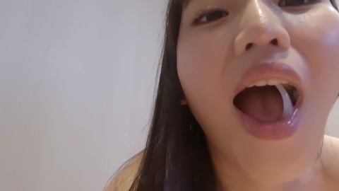 Cute Japanese Idol④Raw SEX at Netcafe. She gokkuned my cum.