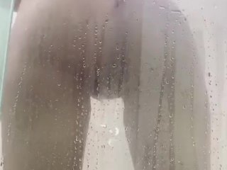 taking a hot bath 🚿