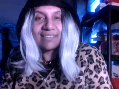 Introductions - Screenshot 10 of 16 - English