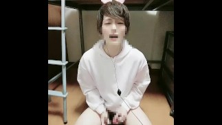 Usamimi handsome Japanese ejaculates in large quantities with continuous masturbation after ona ban!