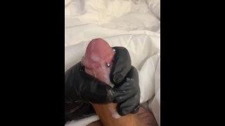 Man makes himself cum in hotel room