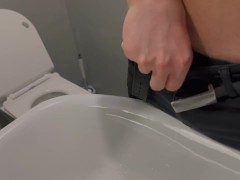 Improvisation in the toilet masturbation with orgasm🔥🔥