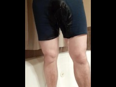 Wetting - Screenshot 4 of 16 - Naughty