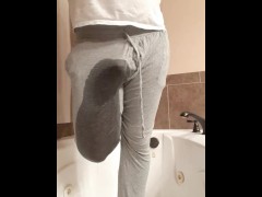 Wetting - Screenshot 15 of 16 - Suburbs