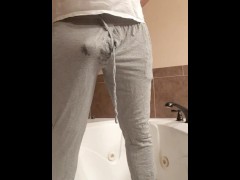 Wetting - Screenshot 2 of 16 - Piss