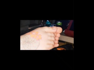 Long hot foot jobwhile watching anime