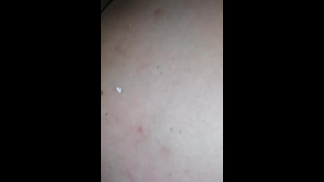 Трахал ее в каждую дырочку, никогда не видел, чтобы она столько раз кончала из задницы. Часть 2