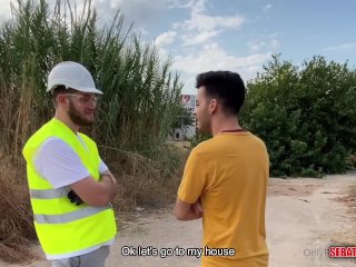 Un trabajador de la construccion me provoca y me lo follo