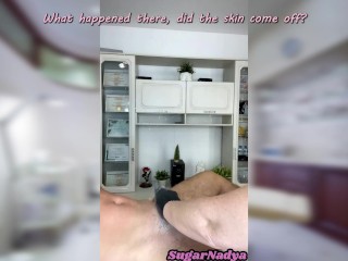 Deep bikini waxing for a fun clientwith a good erection