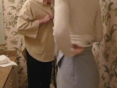 【個人撮影】テニス部の彼女の初フェラを奪って口にい〜ぱい出してみた　口内射精/スマホ撮影/フェラ抜き - Screenshot 1 of 16 - 60fps