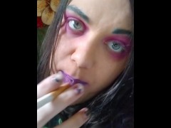  inhale smiling  - Screenshot 7 of 16 - Cigarette