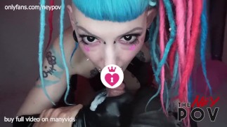 Nice cumshot from tattooed pussy